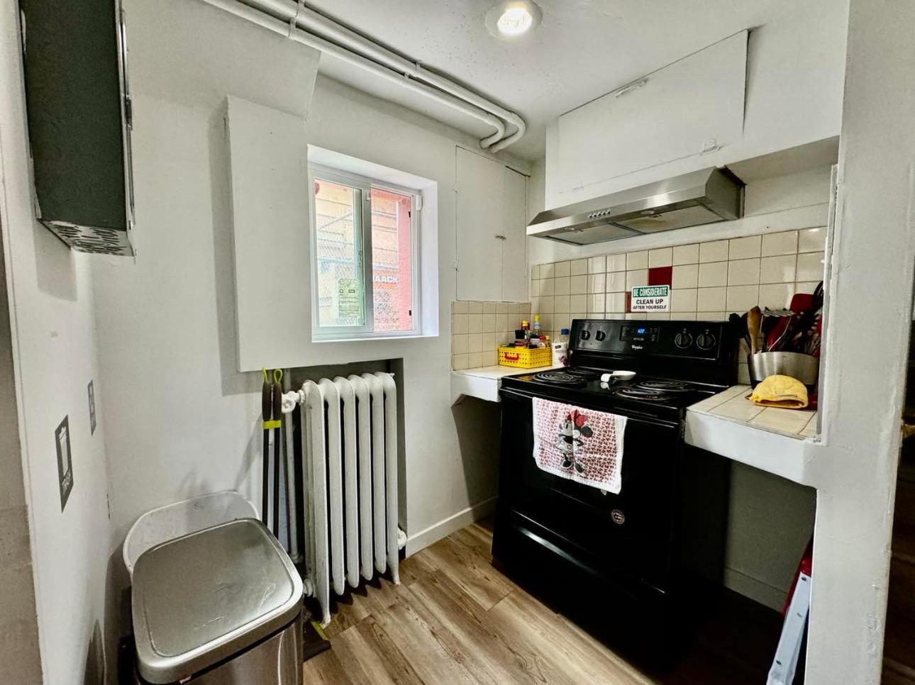Private Tiny Room On The 1St Floor With Shared Bathroom Near Airport And Downtown Seattte Seattle Bagian luar foto