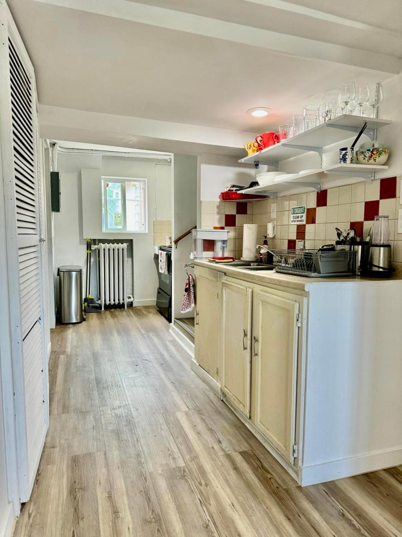 Private Tiny Room On The 1St Floor With Shared Bathroom Near Airport And Downtown Seattte Seattle Bagian luar foto